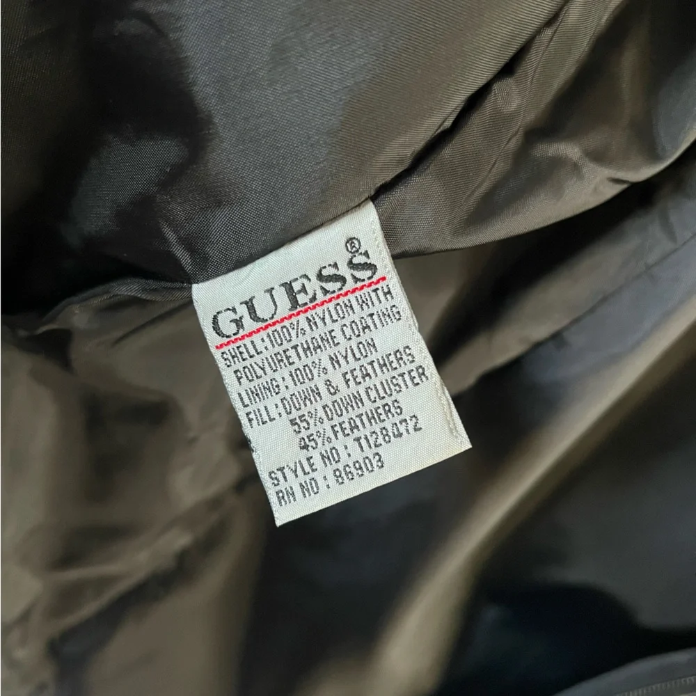 EUC Vintage Guess down puffer coat women’s small black zip up jacket unisex top - Picture 15 of 16